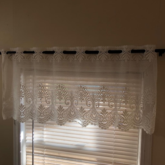 Short Window Tiers Window Drape Shade Curtains for Laundry Room Studio - Picture 7 of 7